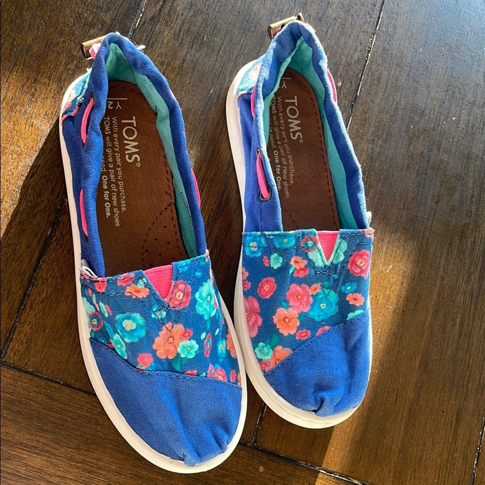 Toms Blue Sneakers Vibrant Floral Slip-On